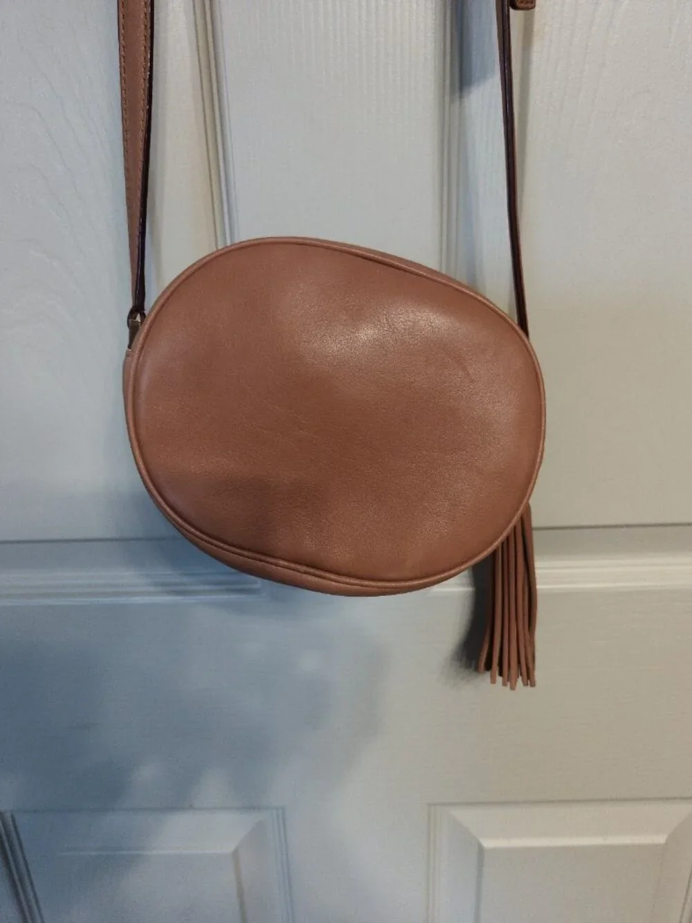 Kate Spade New York Leather Stud Detail Devoe Street Tinley Crossbody Bag Purse